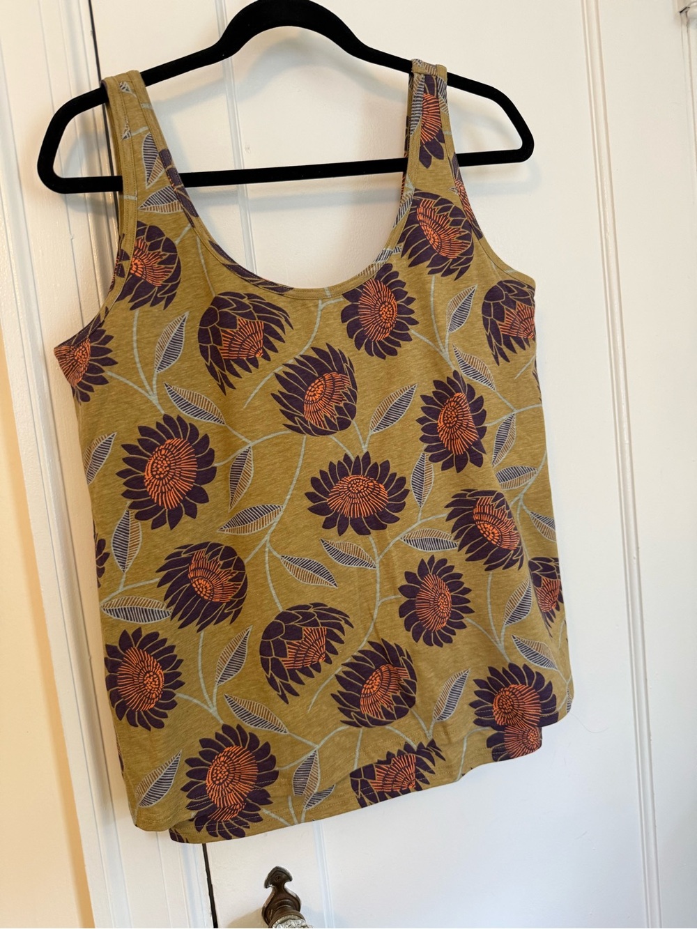 Floral Scoop Neck Tank Top in Mustard